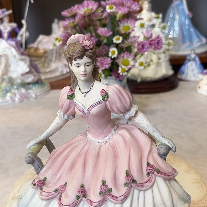 杯欧洲中古瓷器摆件