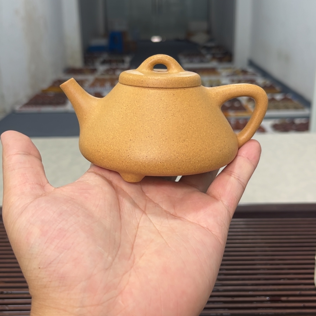 茶壶紫砂紫砂………………………………