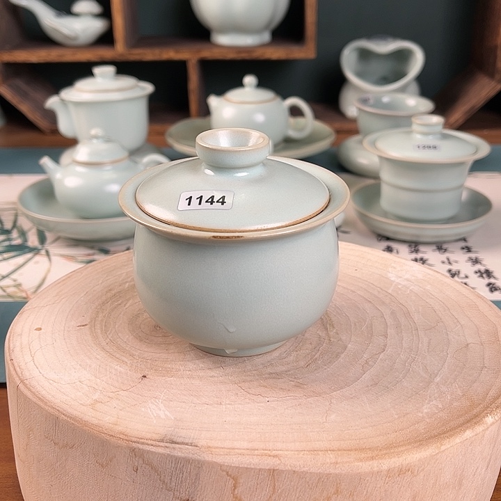 杯1144大瑕缩釉原矿汝瓷汝州发货