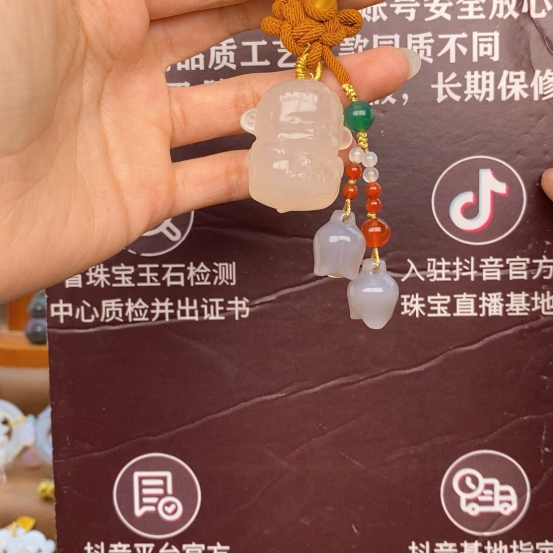 玛瑙/玉髓车挂未镶嵌66666666