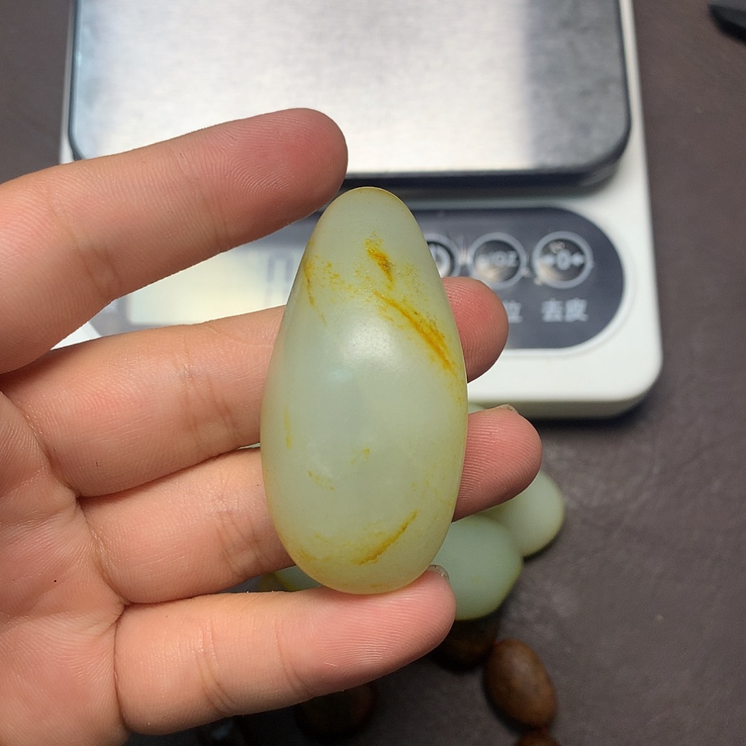 和田玉（糖玉）未镶嵌挂件