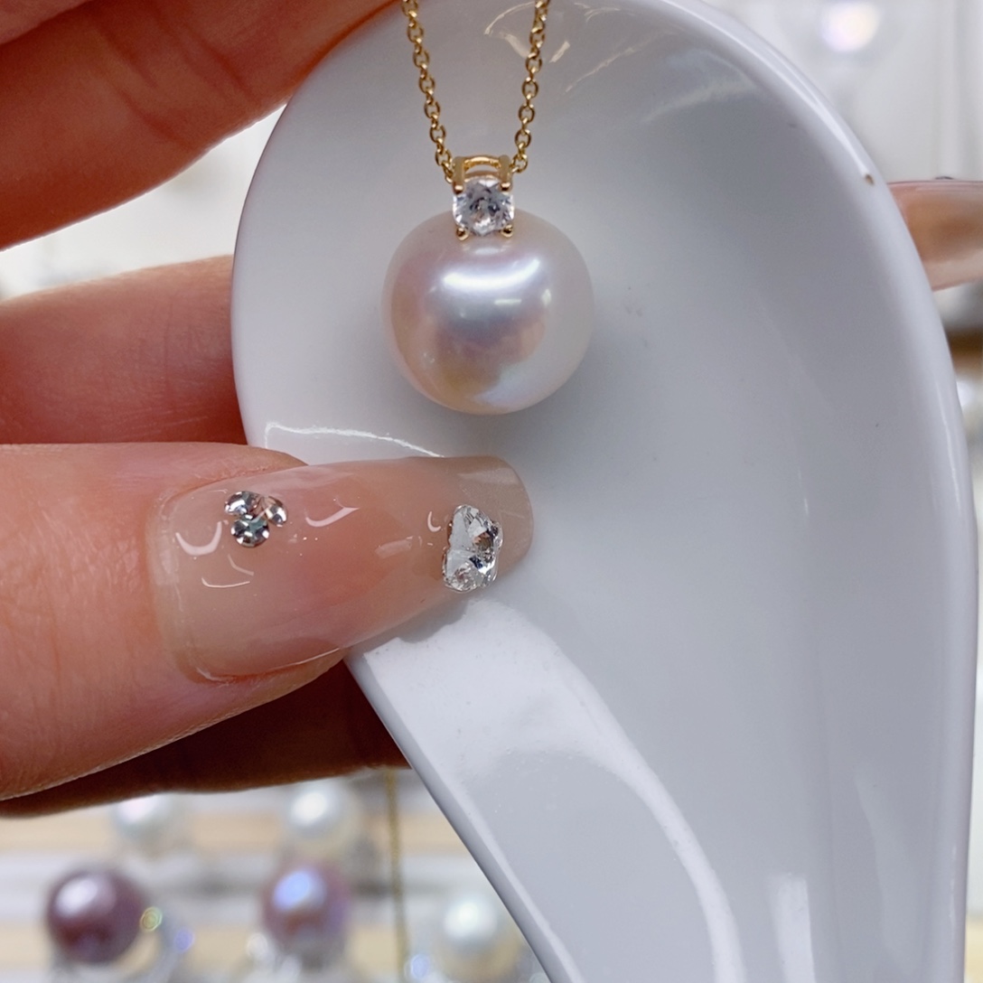 淡水珍珠吊坠(赠链)银S925镶嵌