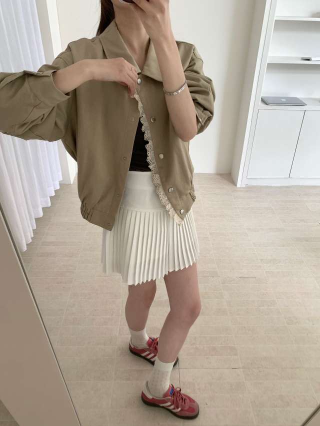 蕾丝娃娃领女拼接翻领短外套秋款风衣休闲纯色百搭韩版显瘦