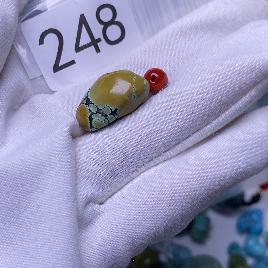 南红玛瑙未镶嵌珠宝半成品