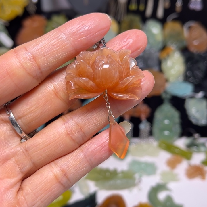 蛇纹石玉未镶嵌吊坠(赠链)