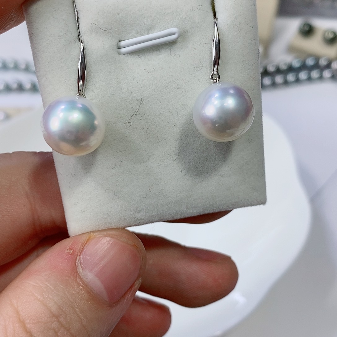 海水珍珠耳饰18K金镶嵌