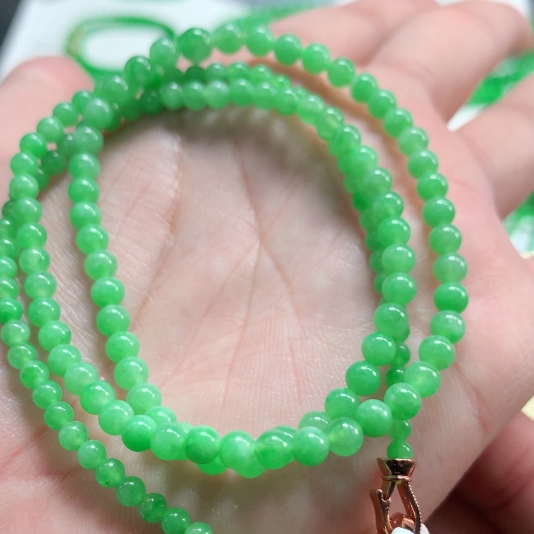 翡翠未镶嵌手链翡翠