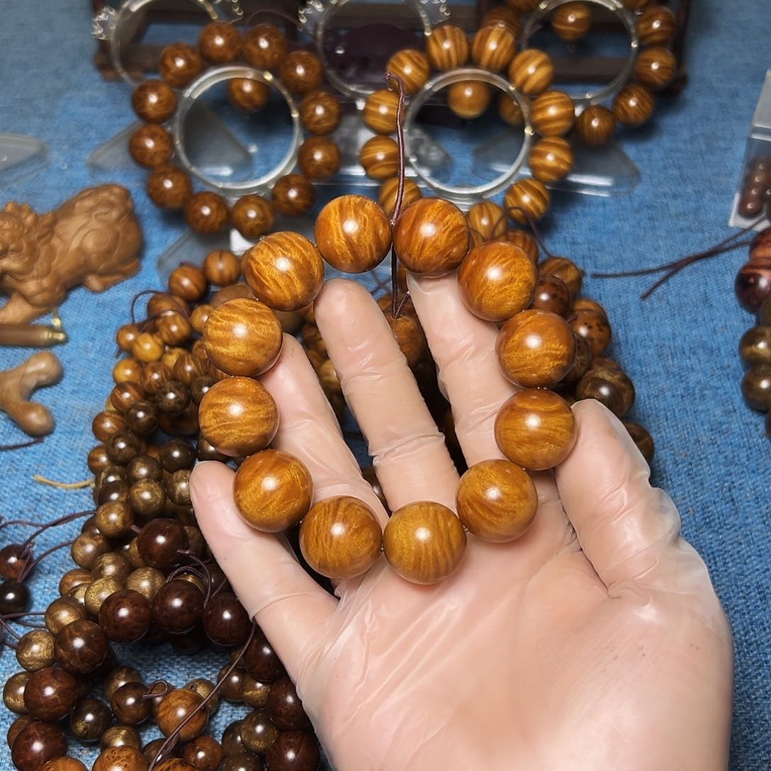 楠木不****轮金丝楠枯木老料闪电2.0