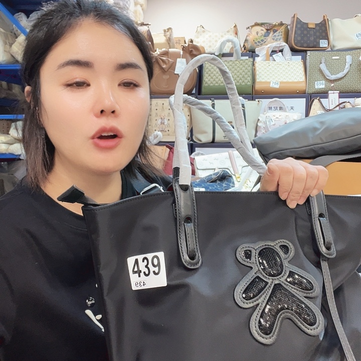 PVC包包包包包包包包吧