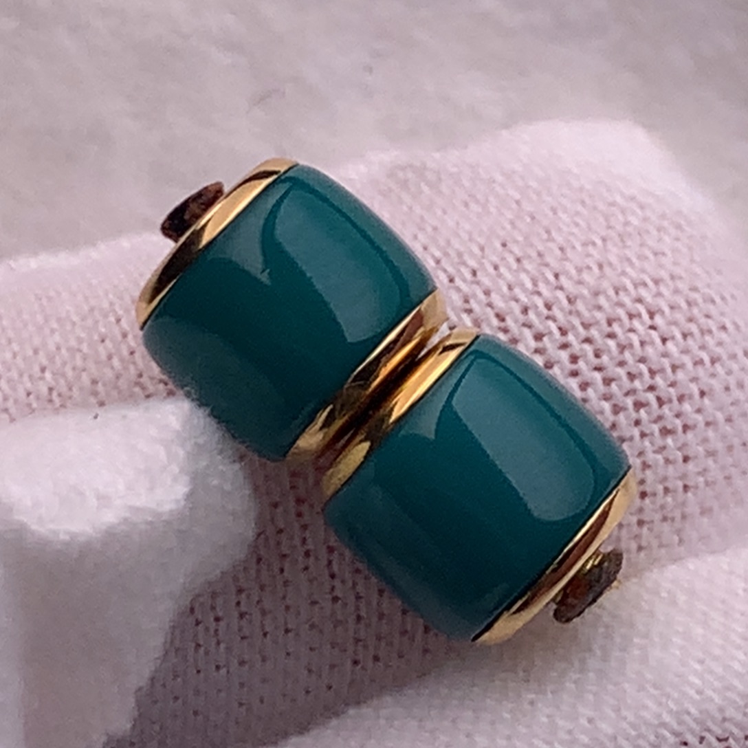 18K金镶嵌绿松石珠宝奇石