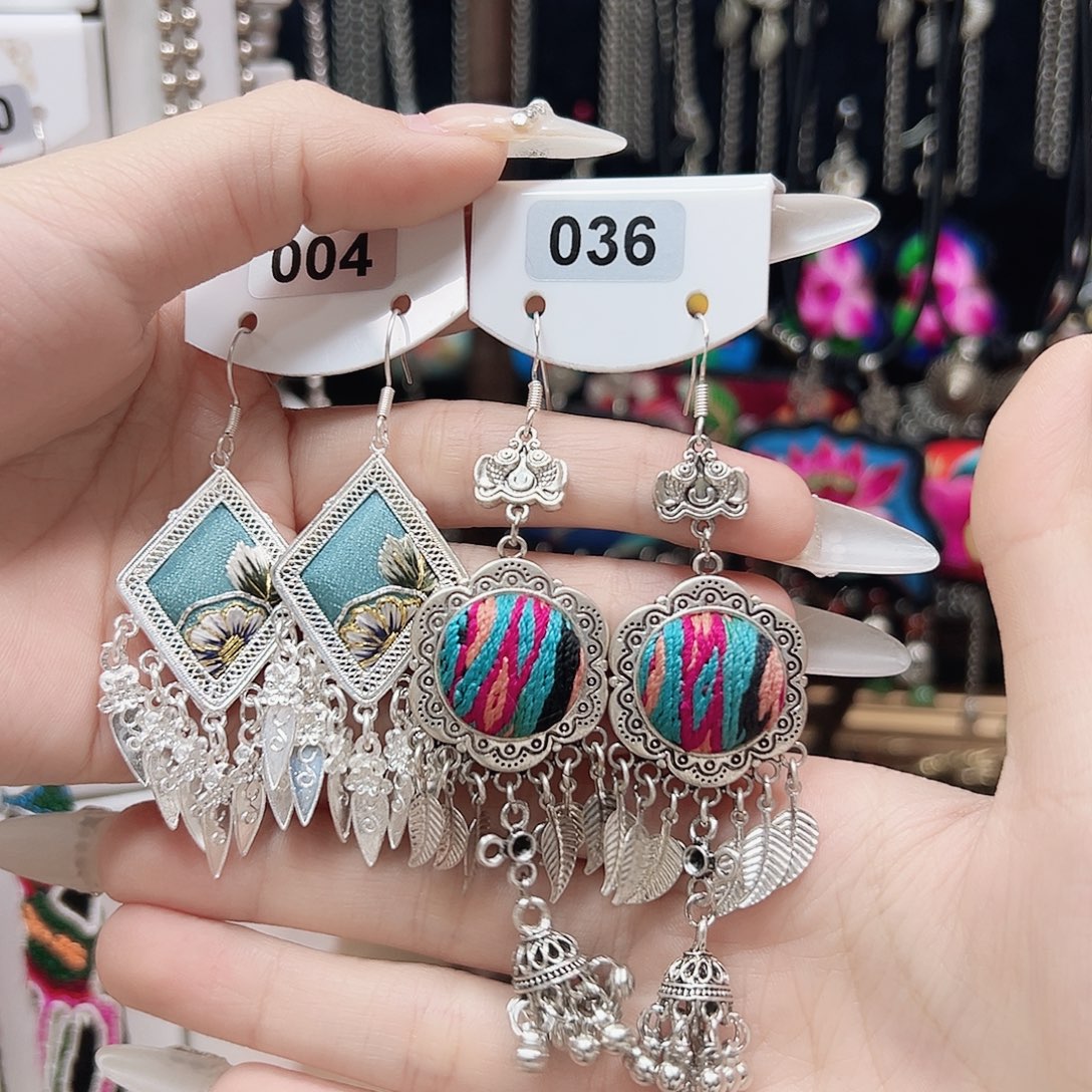 手串/手链核桃刺绣耳环