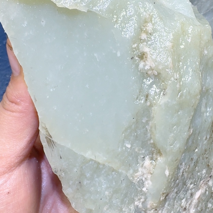 和田玉未镶嵌珠宝半成品