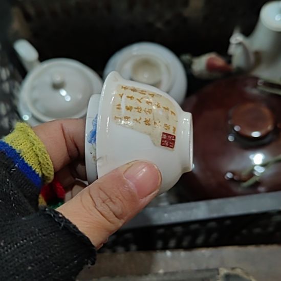 请***捣陶瓷精美摆件（不退换，微瑕的）