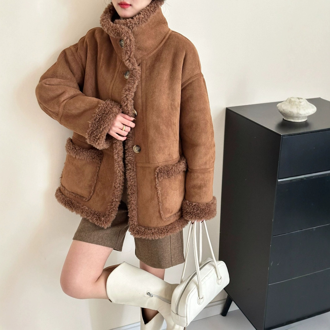 [2521]羊毛皮草一体颗粒麂皮绒翻领单排扣落肩袖毛边羊毛外套