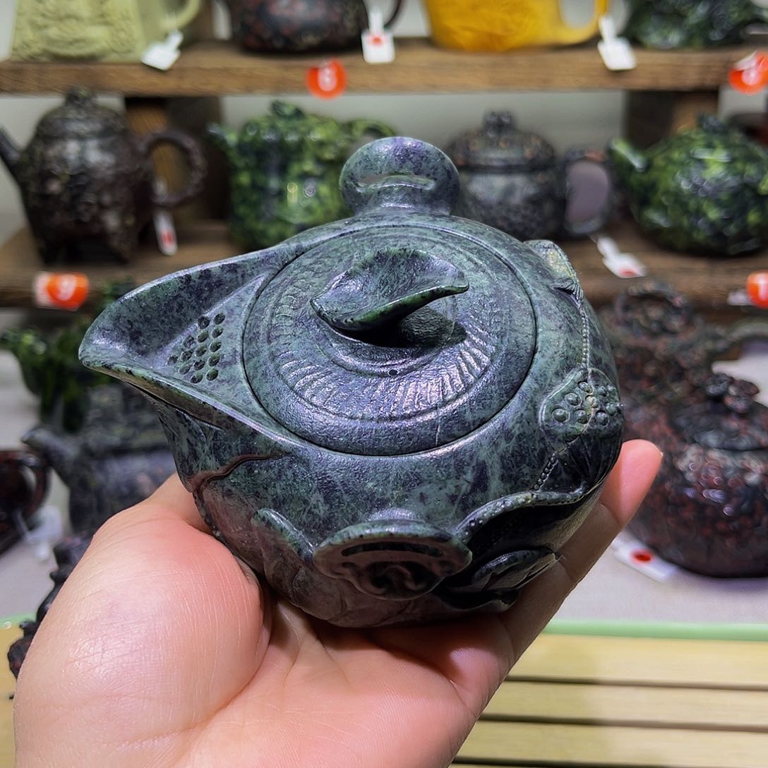 藏玉药王石手抓壶瑕200cc