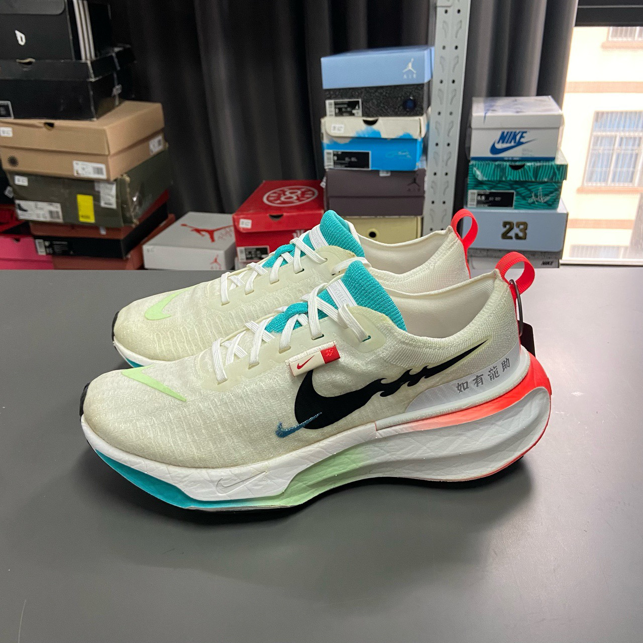 95新 NIKE/耐克 43码 invincible3 白黑 龙年 11867255 