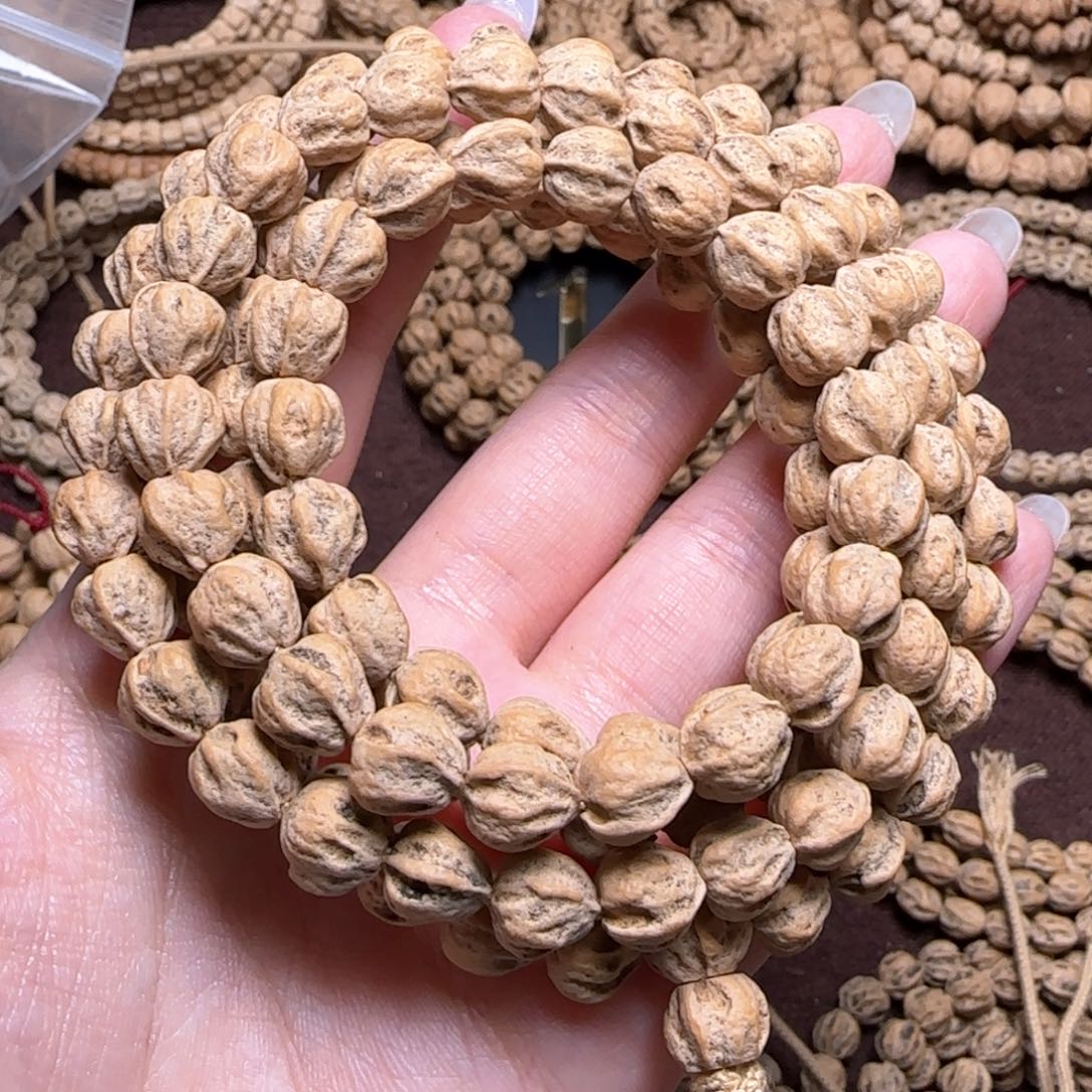 柏香籽/百香籽手串桥*