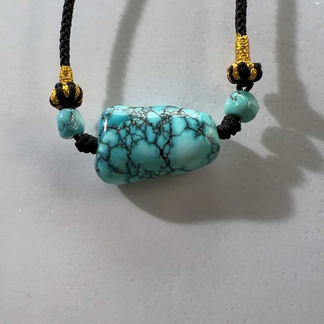 绿松石未镶嵌挂件