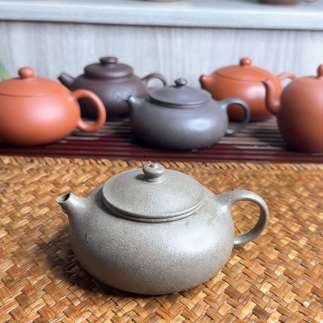 紫砂茶壶天青 寒江