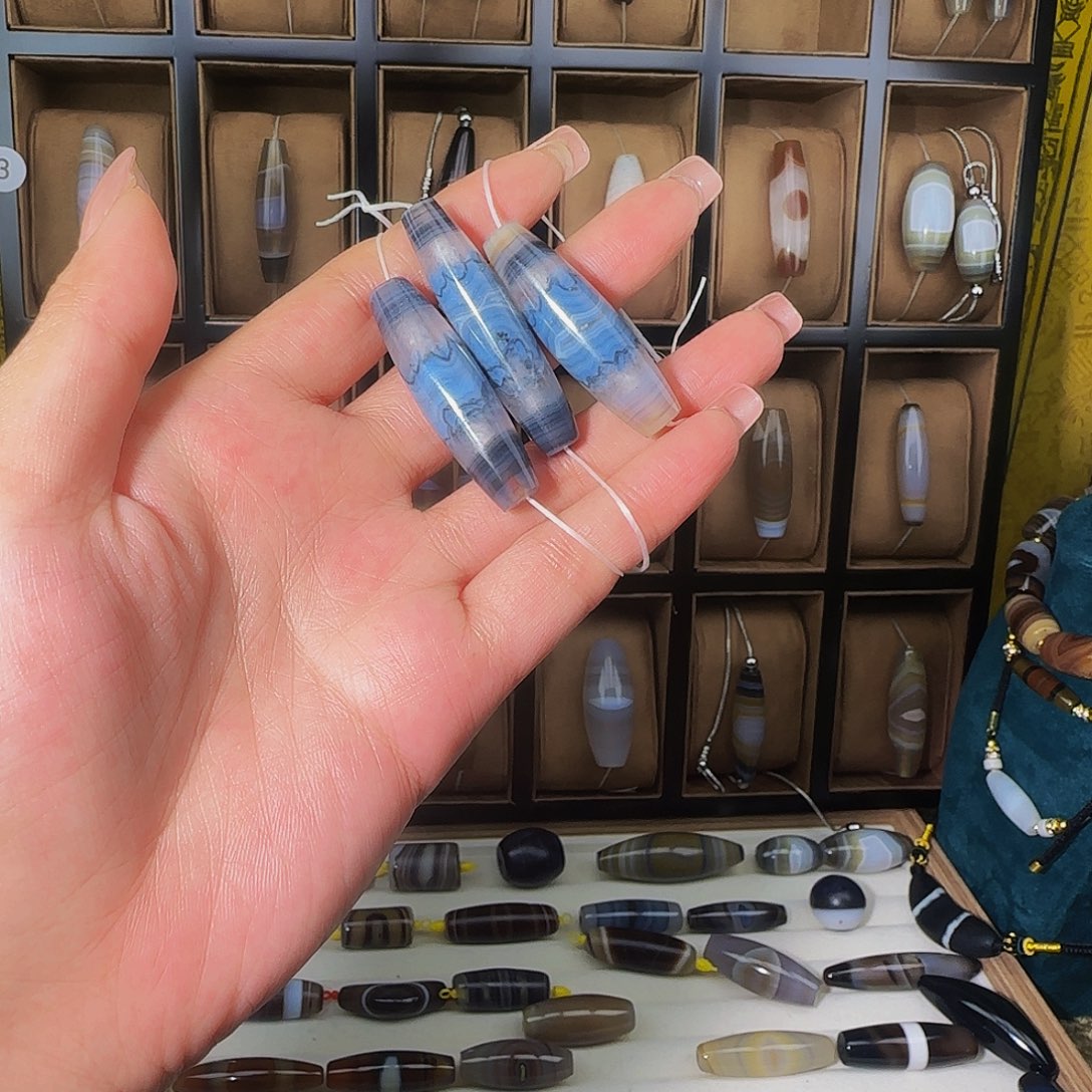 合金颈饰玛瑙/玉髓摸****后