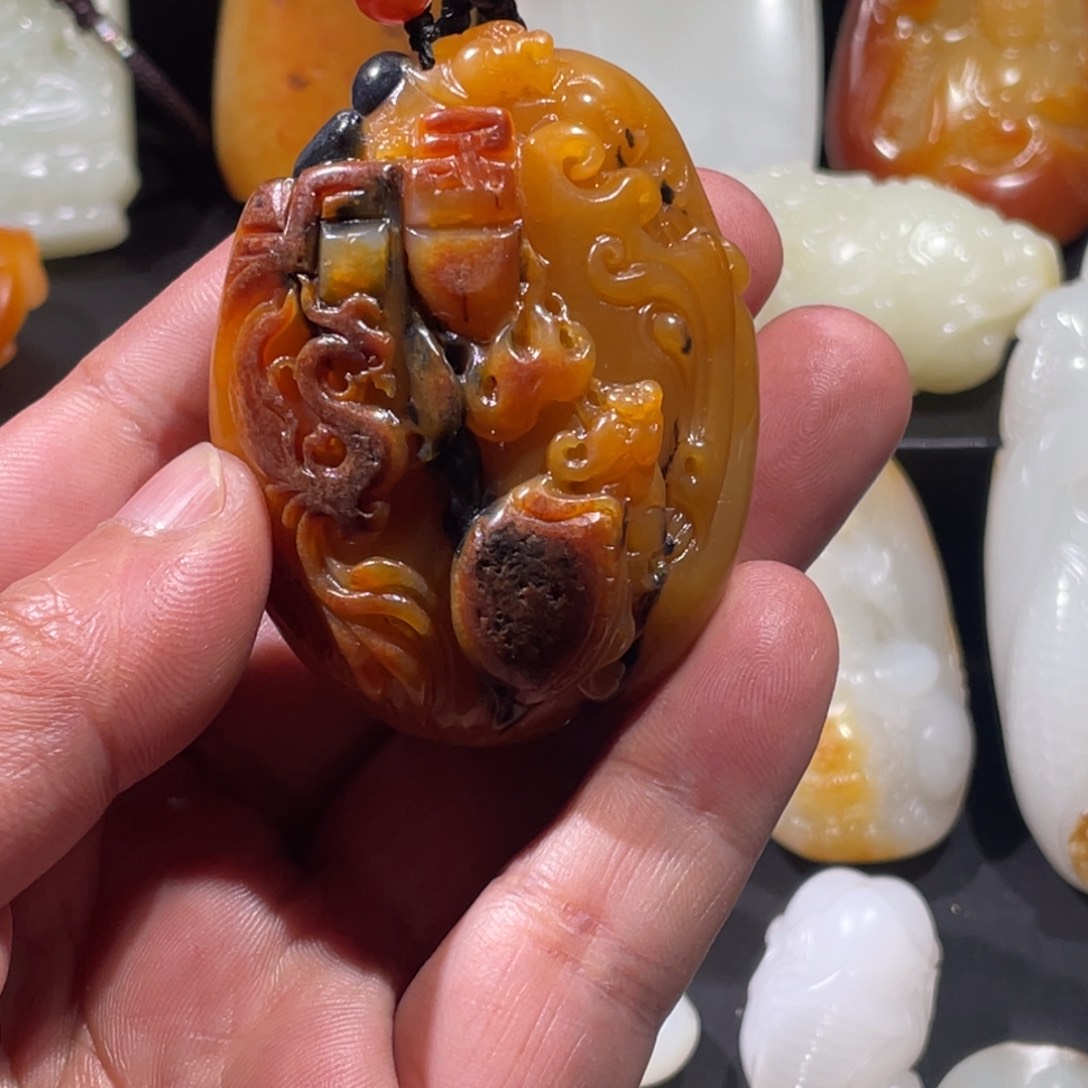 颈饰未镶嵌和田玉石****e