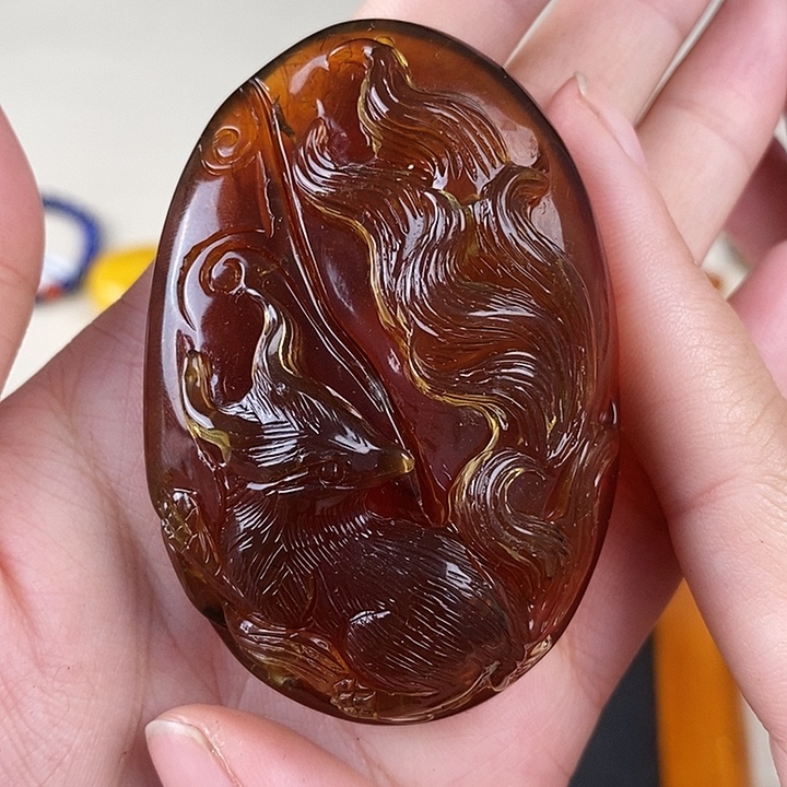 琥珀未镶嵌珠宝奇石