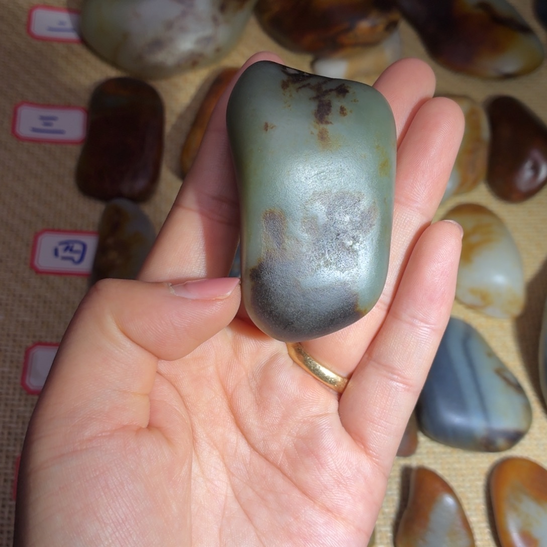 和田玉未镶嵌挂件106g