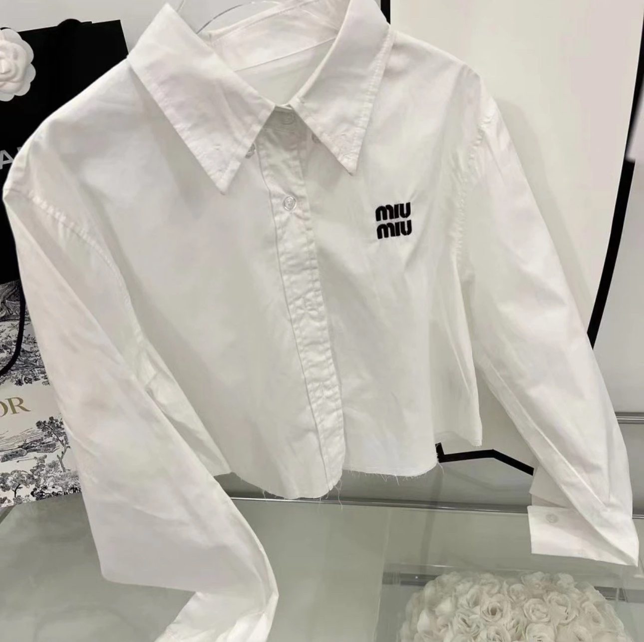 99新 MIU MIU/缪缪  T恤 40码 sm014344