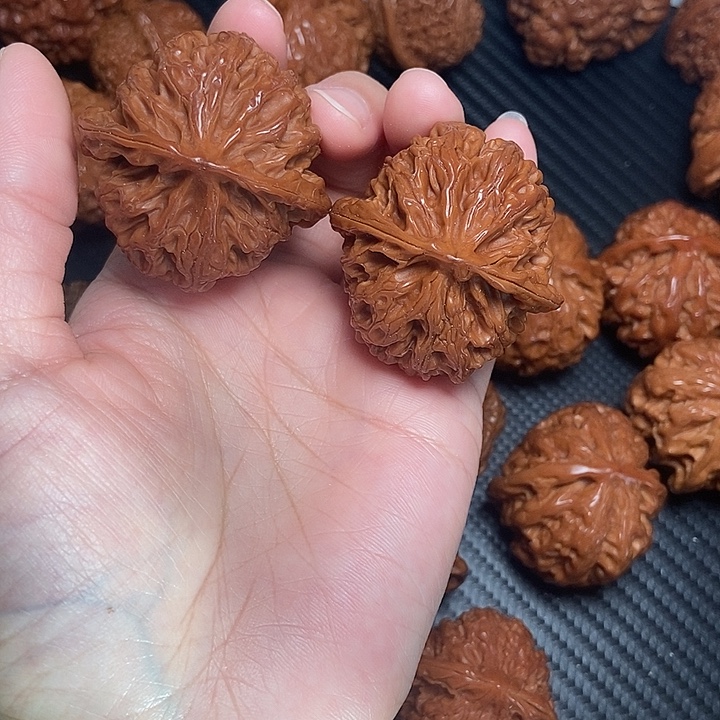 木质类41苹果。     