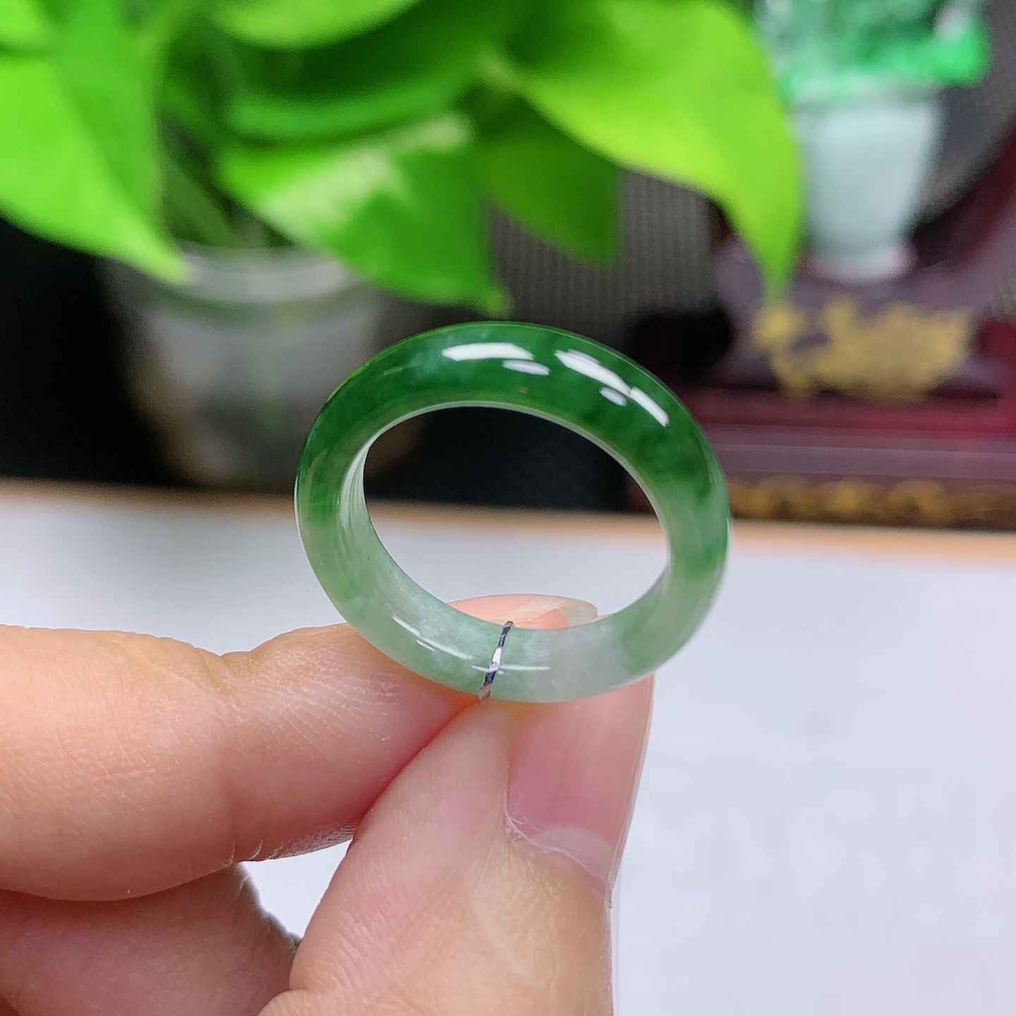 A0041天然缅甸翡翠A货辣绿戒指玉戒圈15圈内径17.1mm