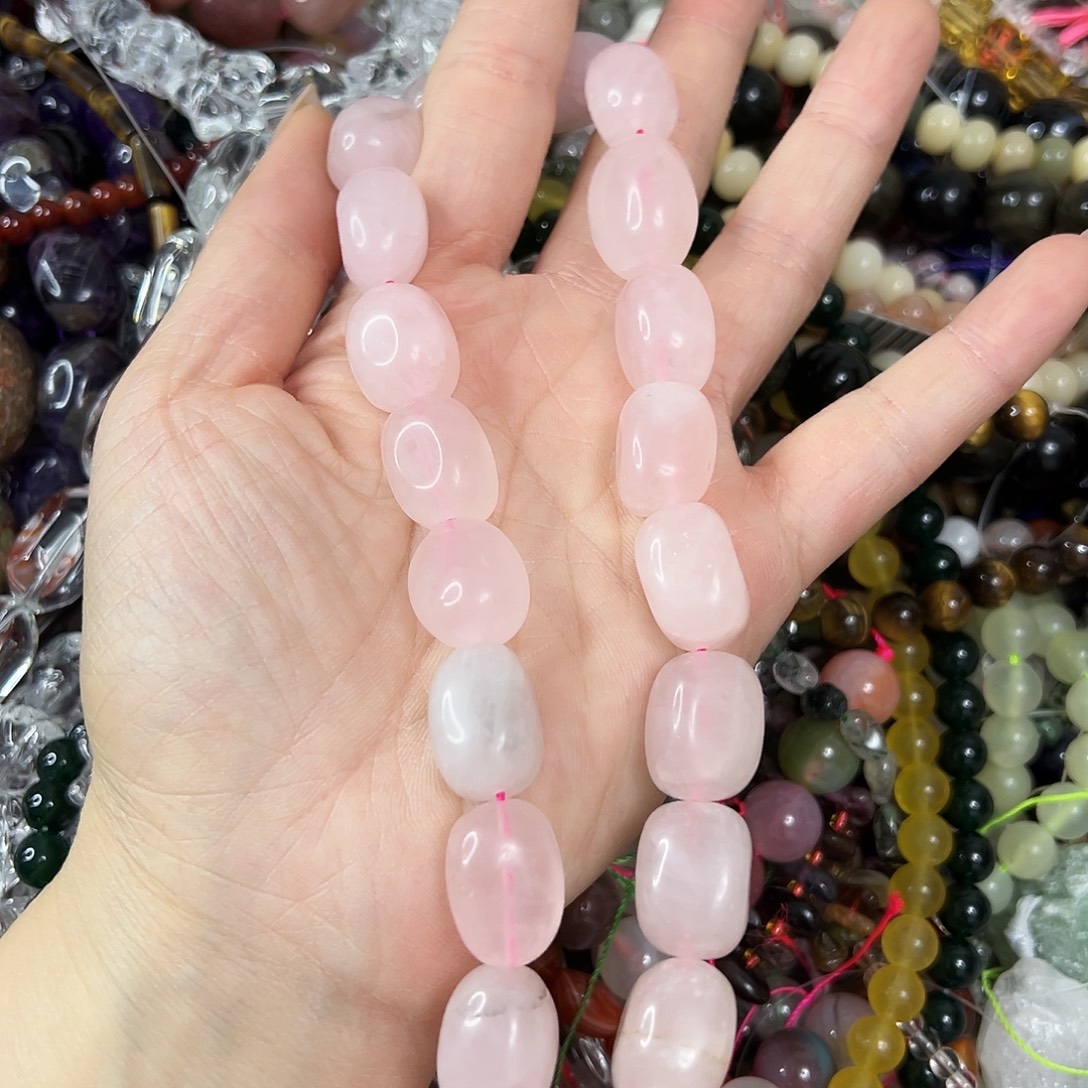 玛瑙/玉髓未镶嵌珠宝半成品，卡13x17粉水晶一条