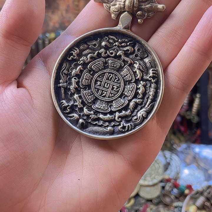 天铁九宫八卦牌子一个设计款式，