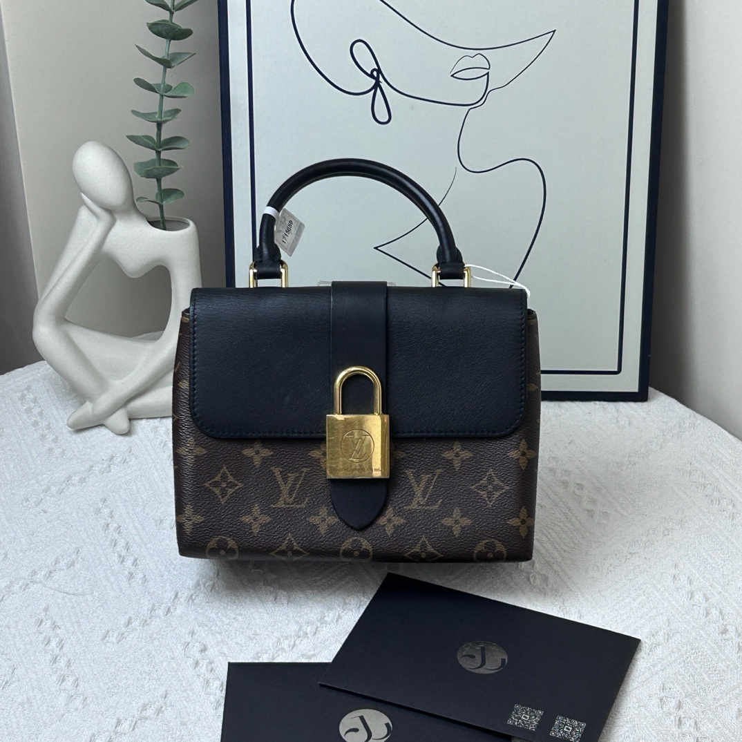 95新 LouisVuitton/路易威登 黑锁头 芯片款/JW7616