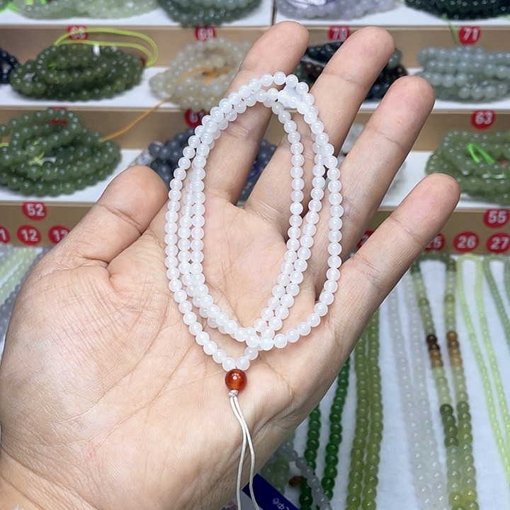 和田玉颈饰未镶嵌玲*4mm