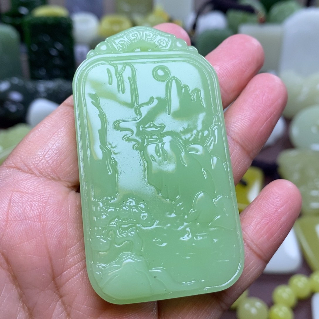 和田玉未镶嵌颈饰