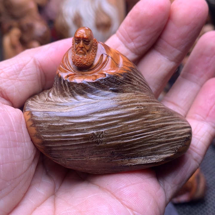 柏木（崖柏）崖柏陈化料手把件