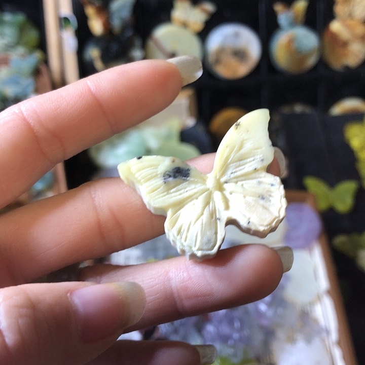 岫玉未镶嵌岫玉挂件