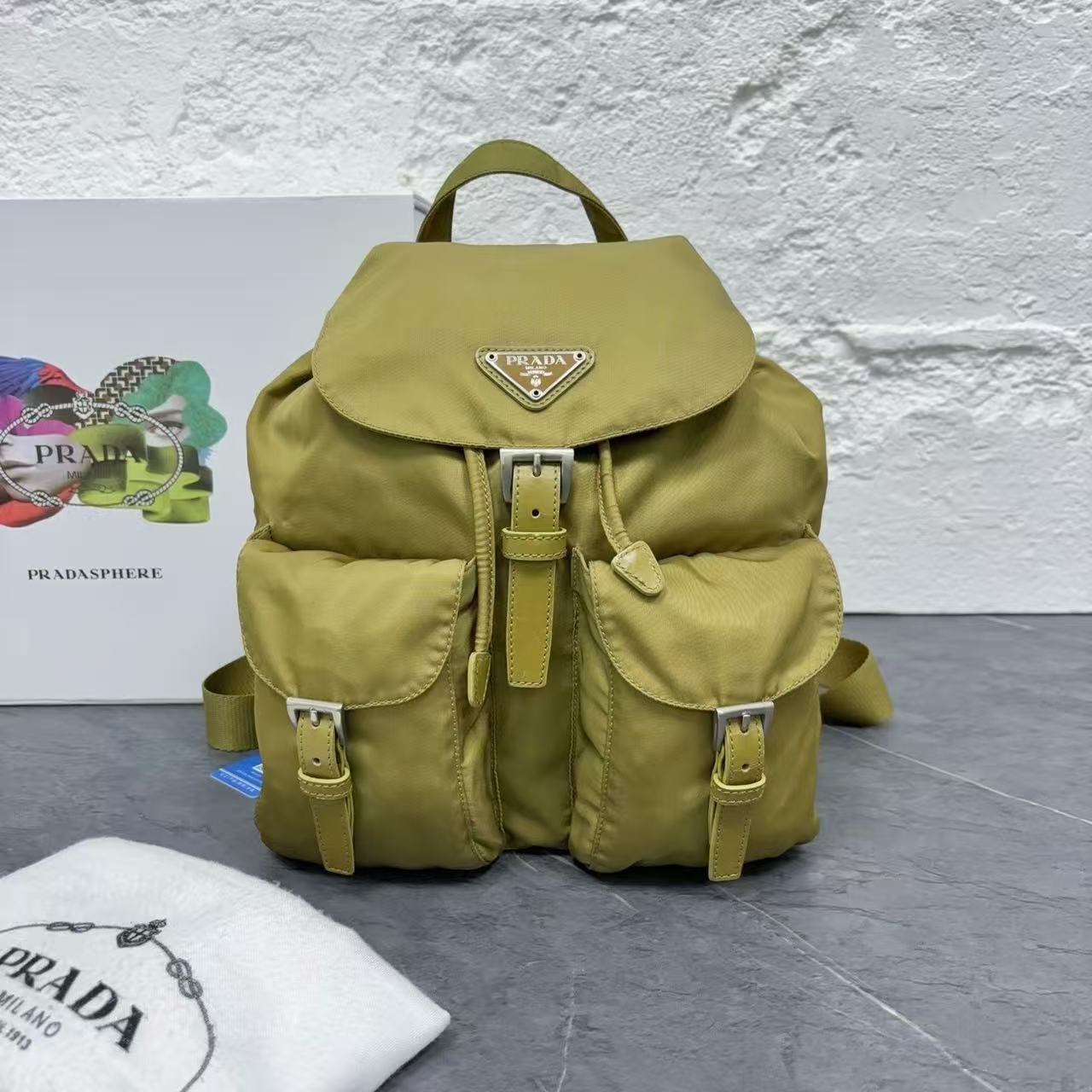 95新 Prada/普拉达 普拉达绿色双肩5844/二奢包包