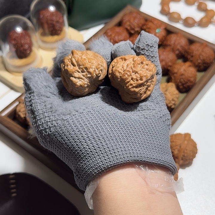 吊坠文玩核桃红皮三角蛙