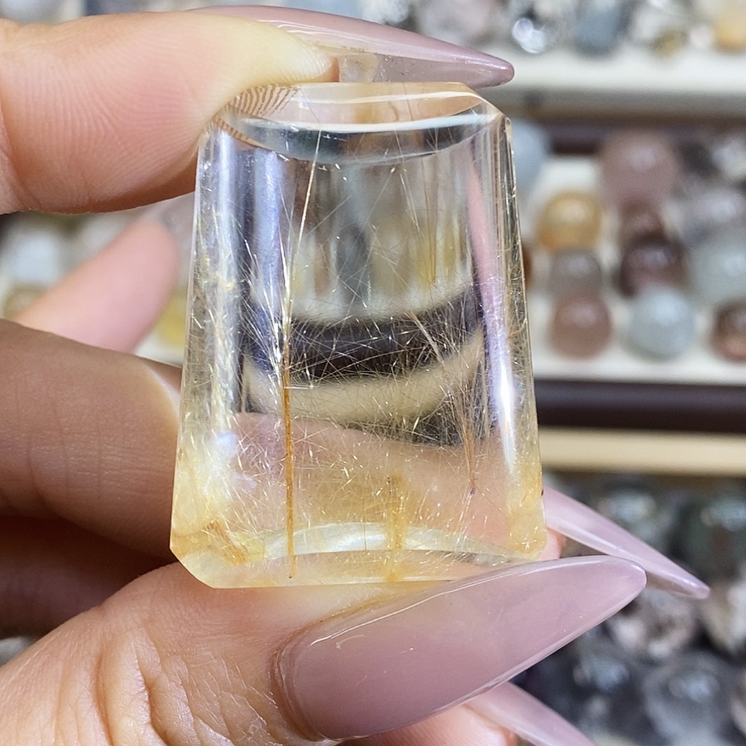 未镶嵌珠宝半成品水晶