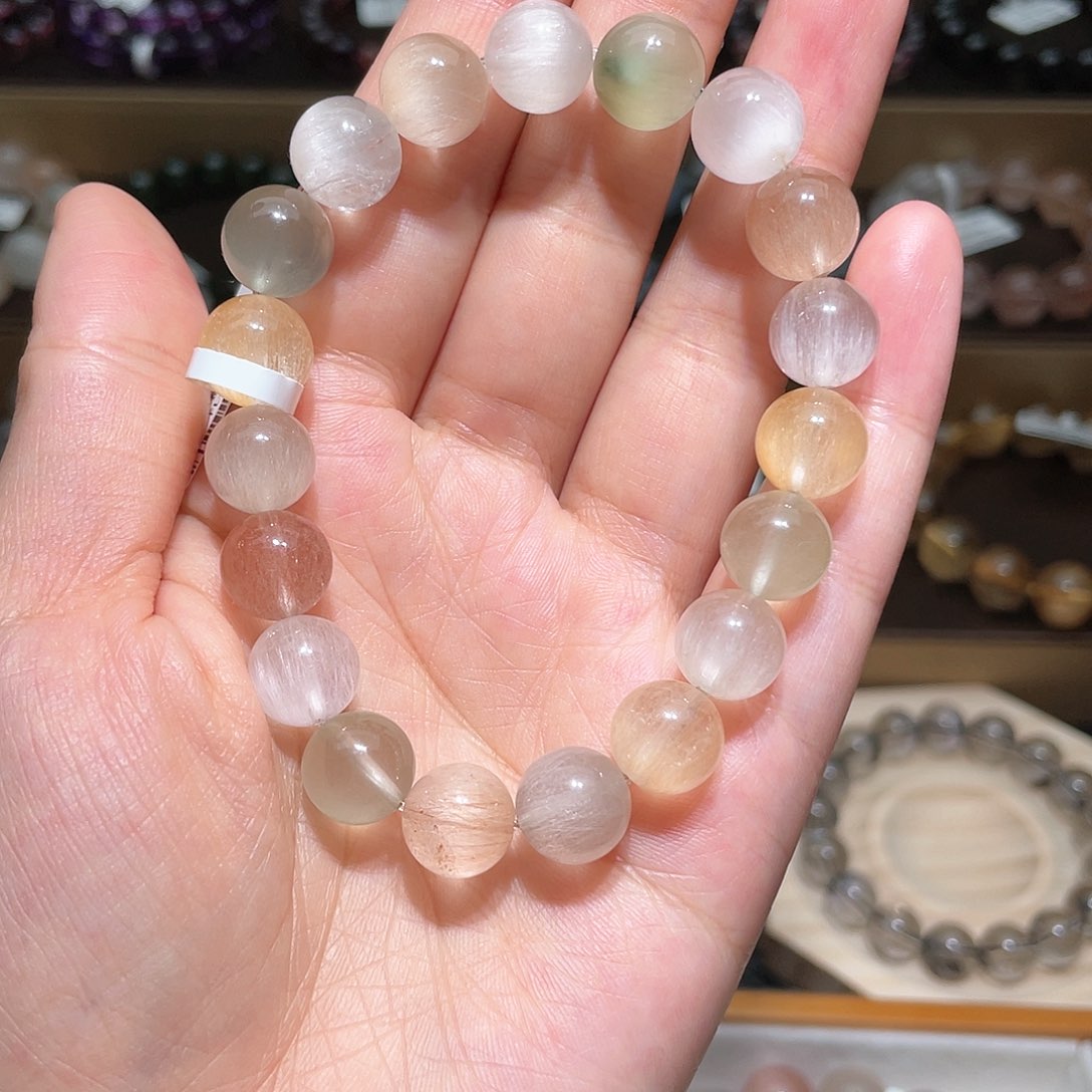 水晶手链未镶嵌兔毛手链，晶体通透
