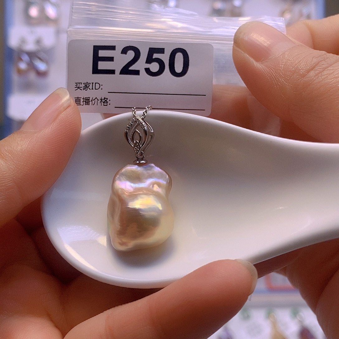 淡水珍珠颈饰未镶嵌