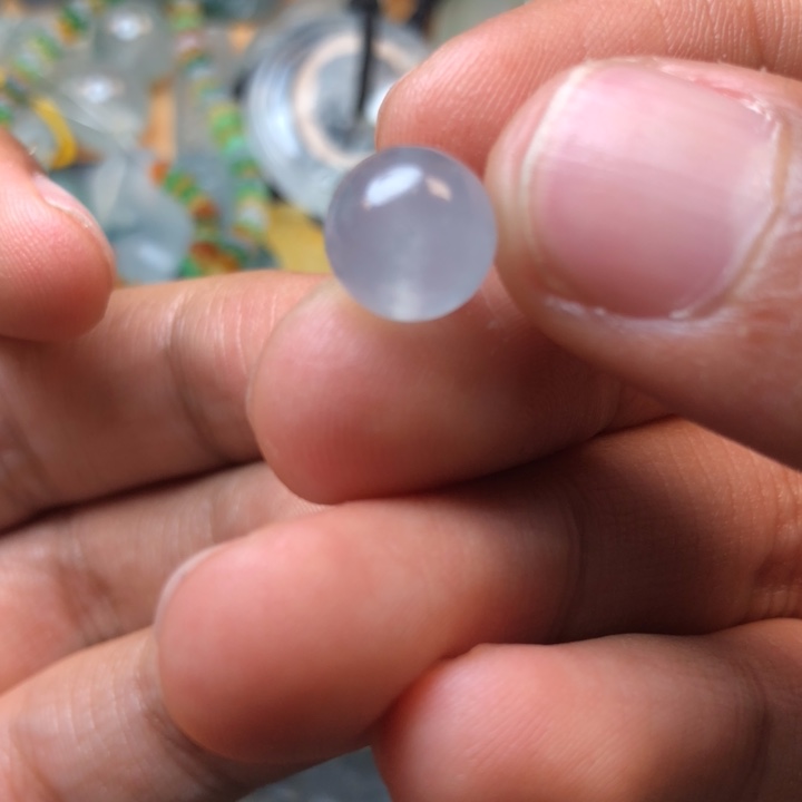 定制翡翠未镶嵌挂件