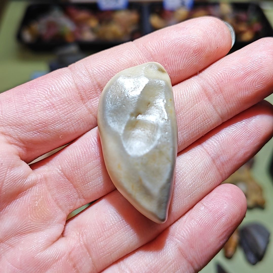 石材戈壁石手把件摆件