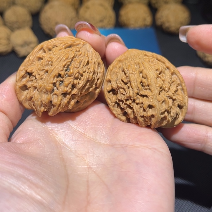 文玩核桃把件笑**云南疆37天残