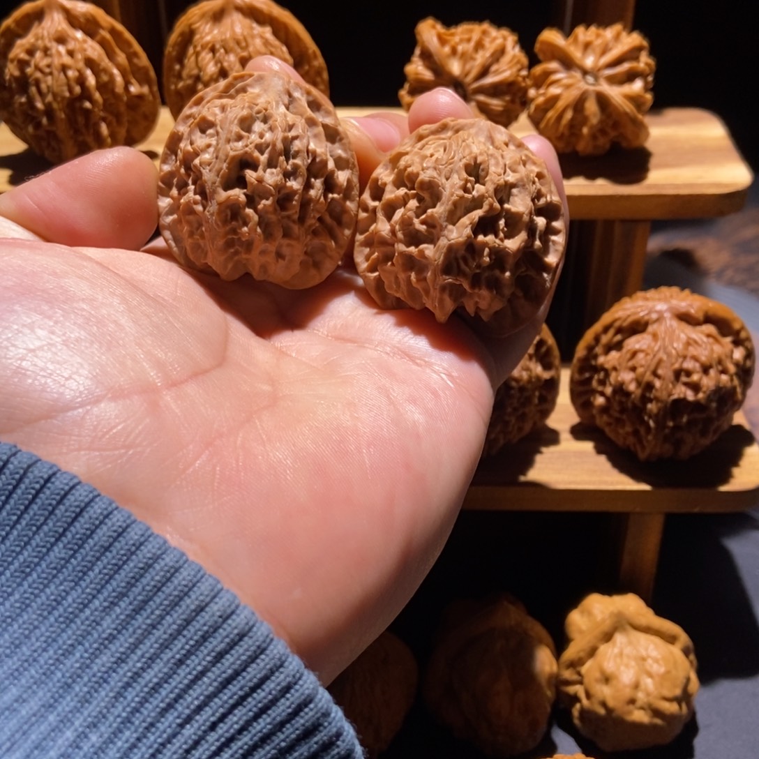 文玩核桃吊坠40苹果无药