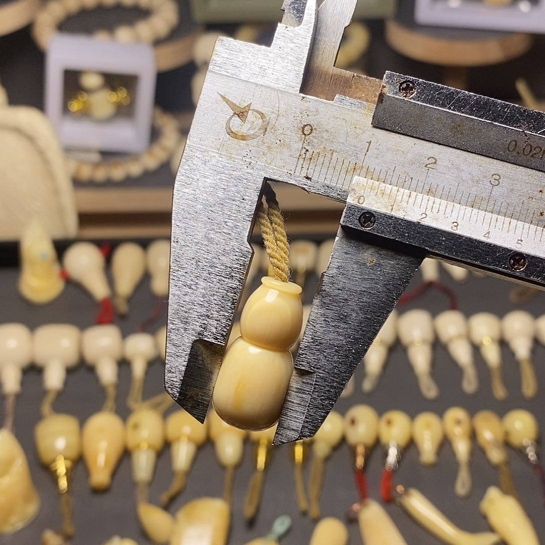 猛犸牙瑕疵11.5三通888