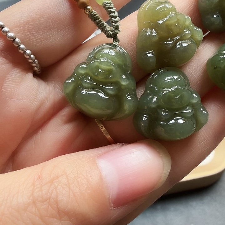 和田玉未镶嵌颈饰054