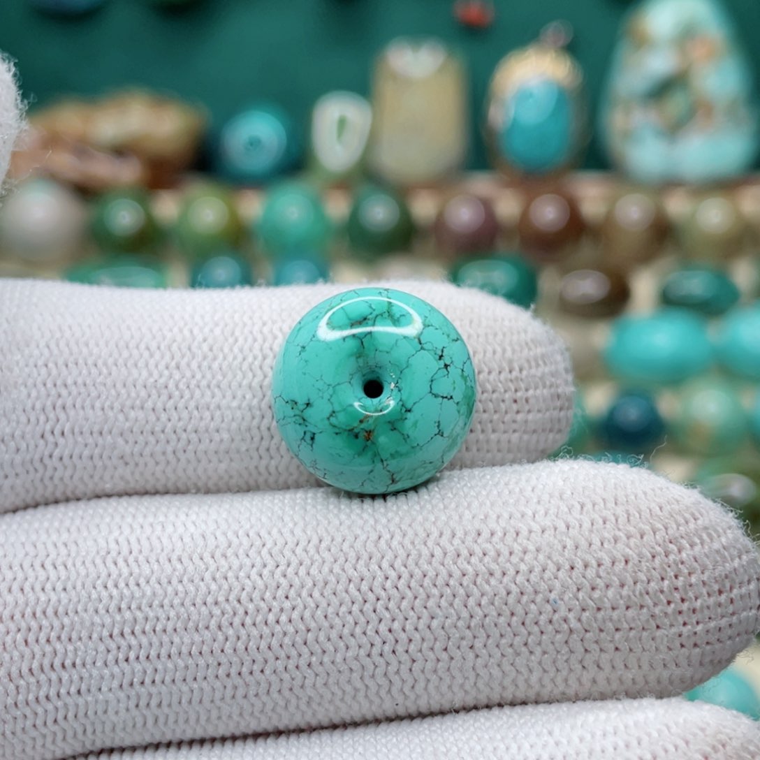 未镶嵌绿松石珠宝奇石