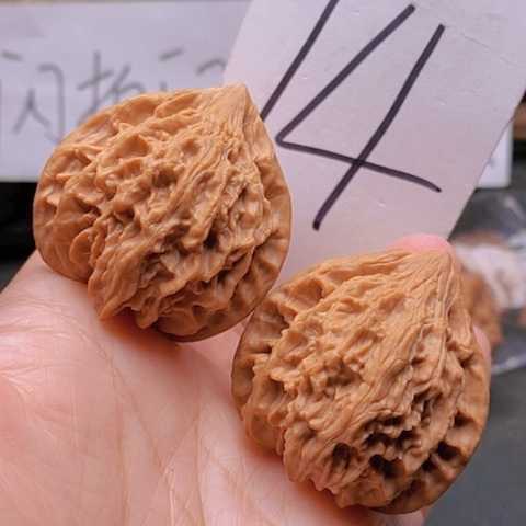 吊坠桃核42全品血灯笼